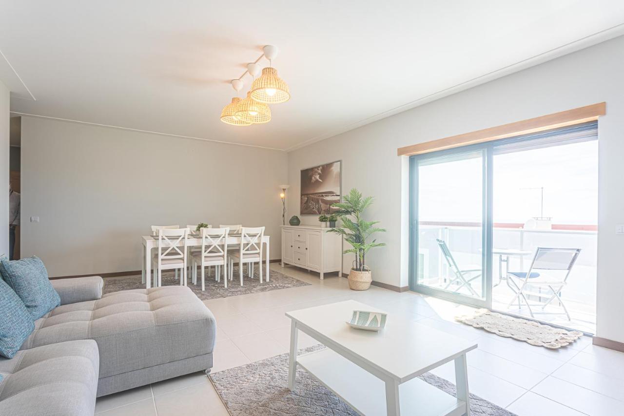 Apartamento T3 mar Azul Appartamento Nazaré Esterno foto