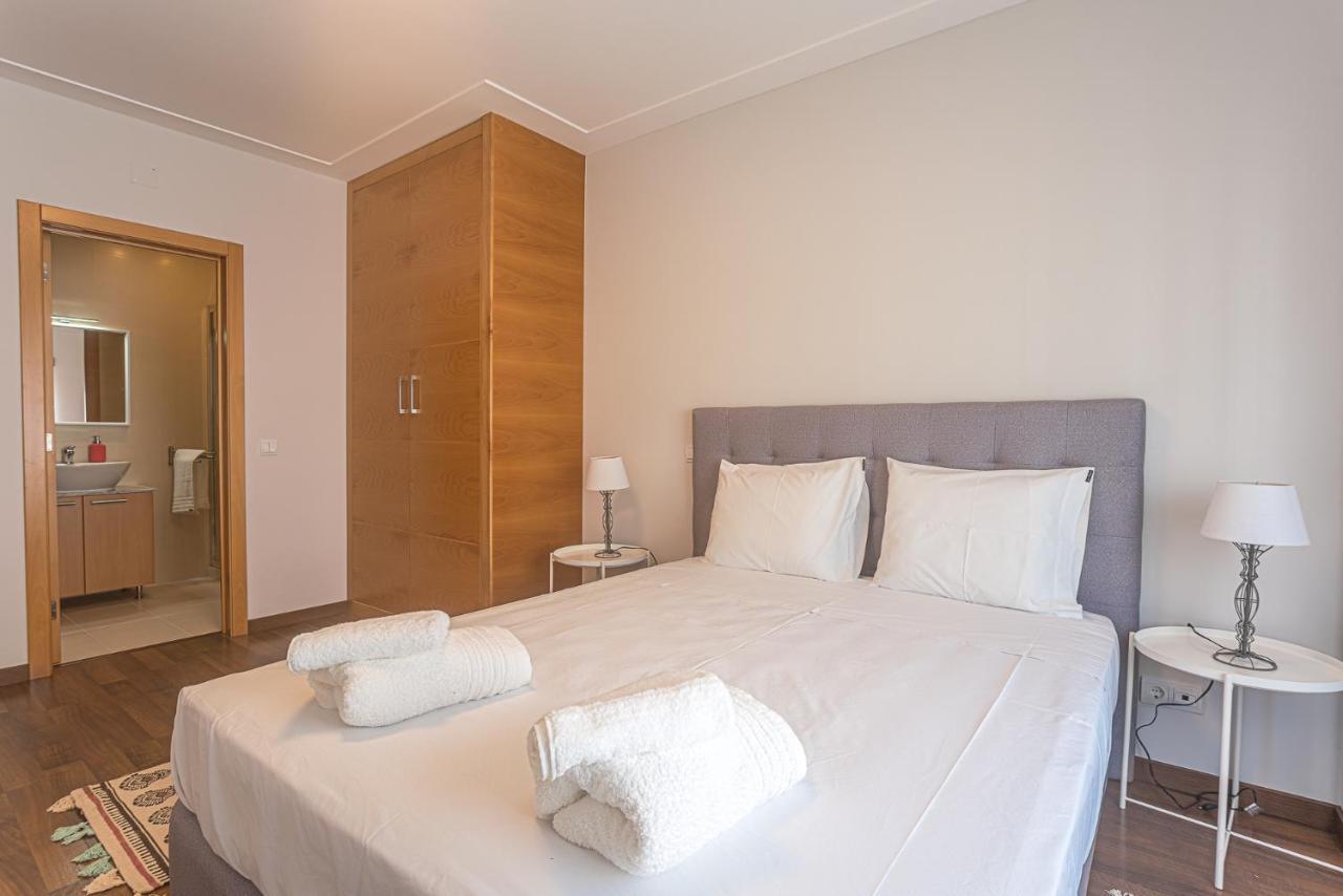 Apartamento T3 mar Azul Appartamento Nazaré Esterno foto