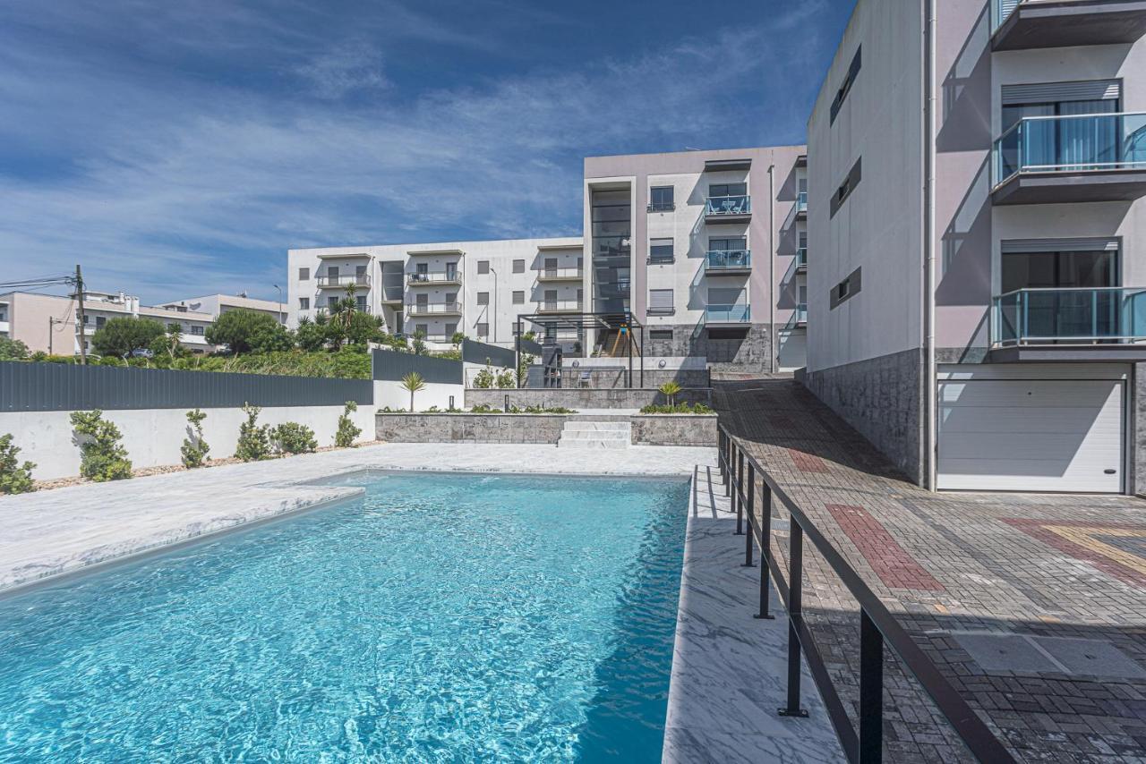 Apartamento T3 mar Azul Appartamento Nazaré Esterno foto