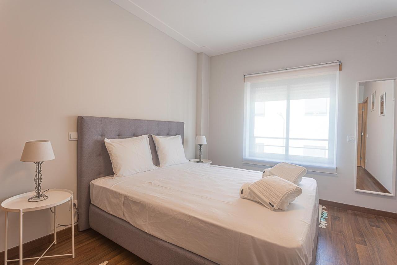 Apartamento T3 mar Azul Appartamento Nazaré Esterno foto